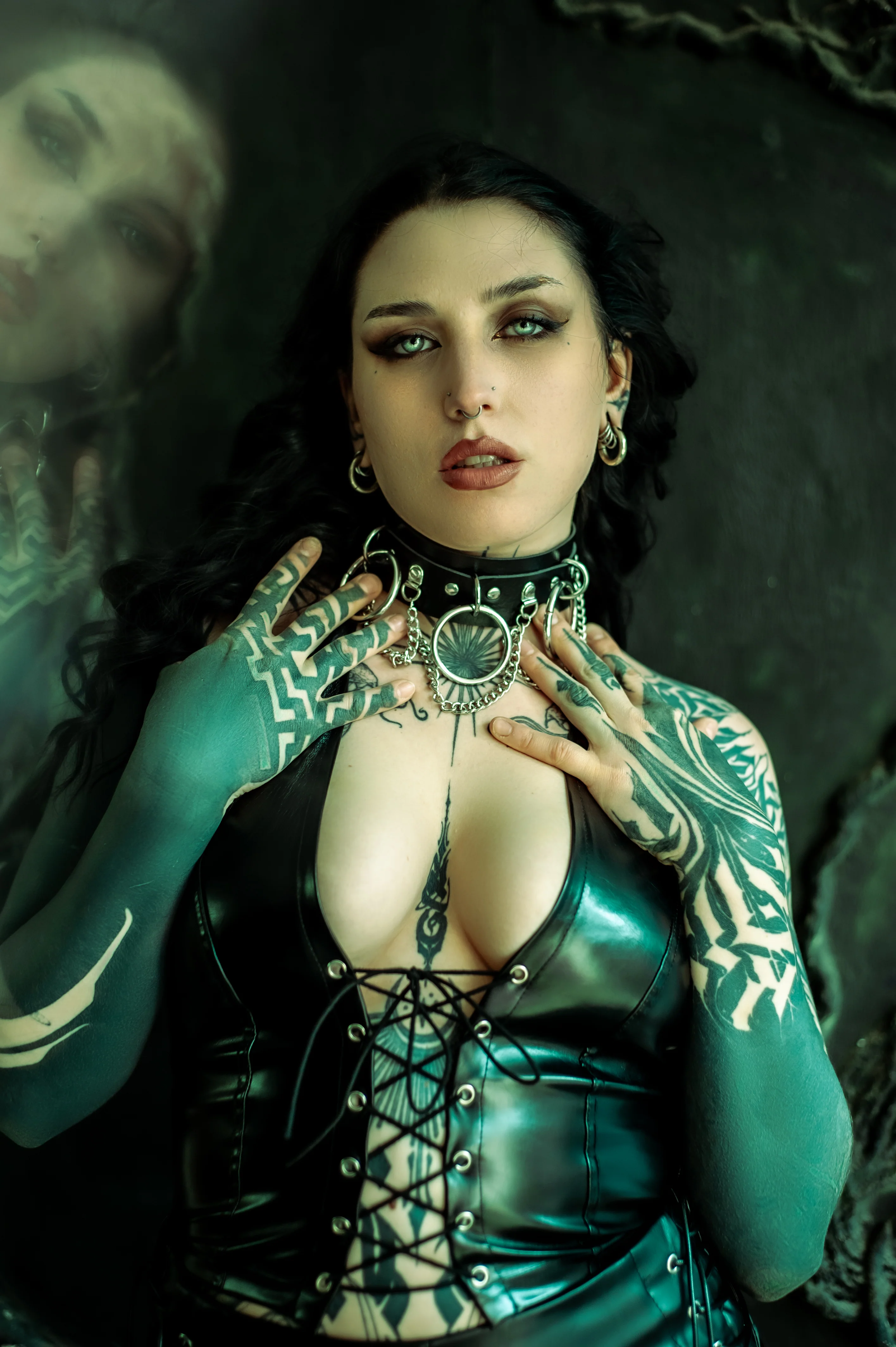 Kinky-10 Necklace Set - Image 18