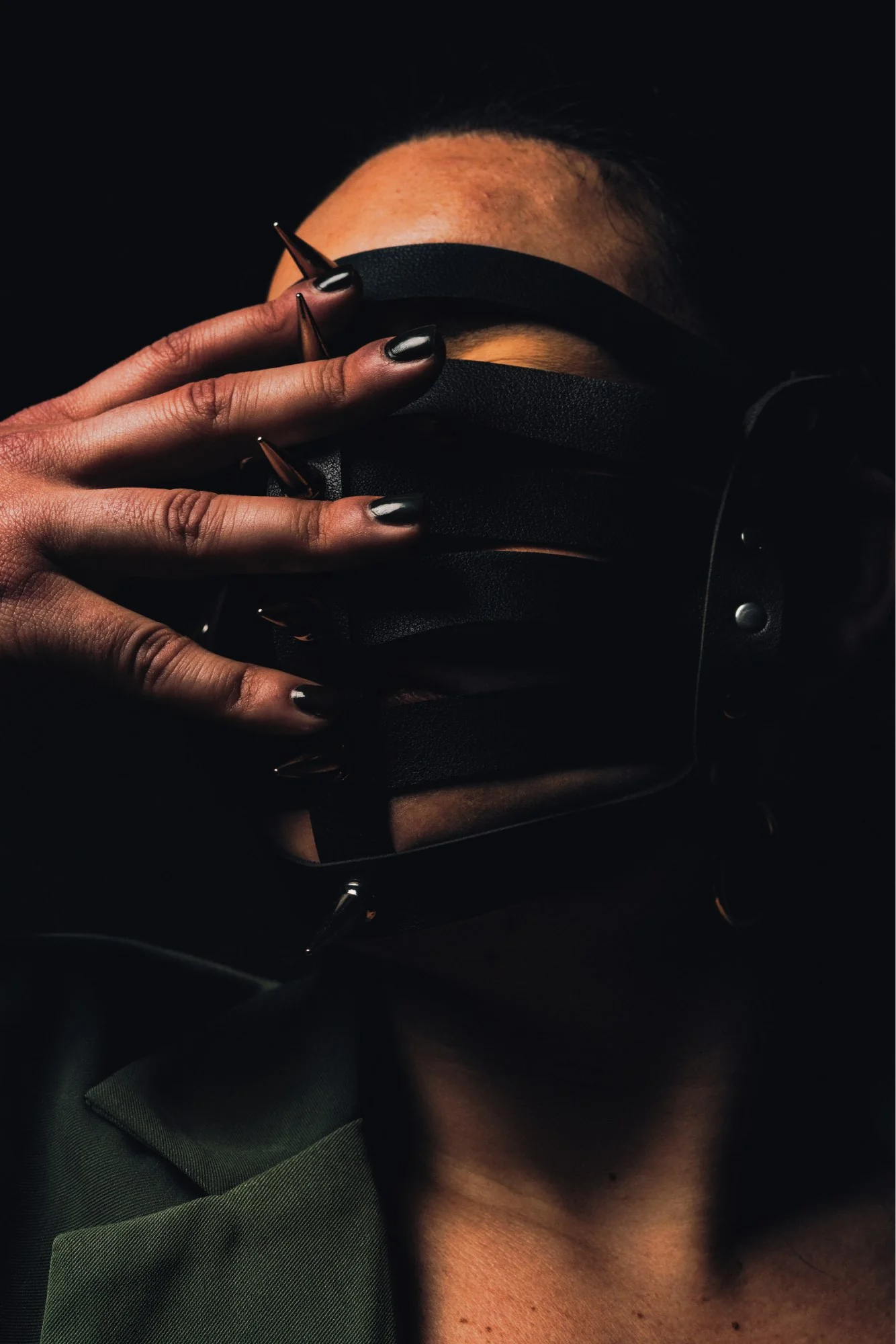 Kinky-21 Masks - Image 5